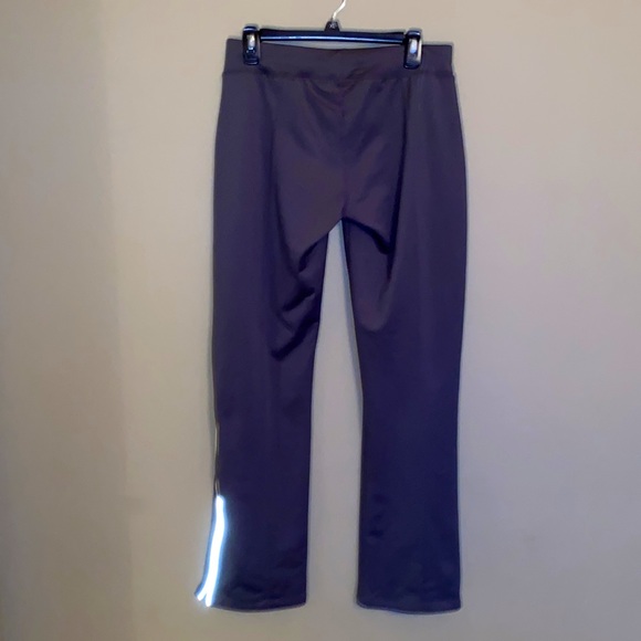 🌟NIKE- FIT DRY Gray Jogging Pants- Size M - Picture 3 of 8